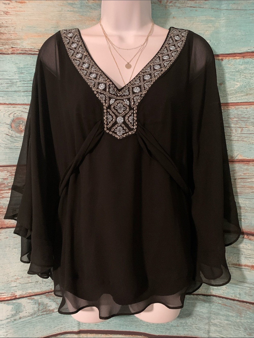White House Black Market | Sz S top - like new